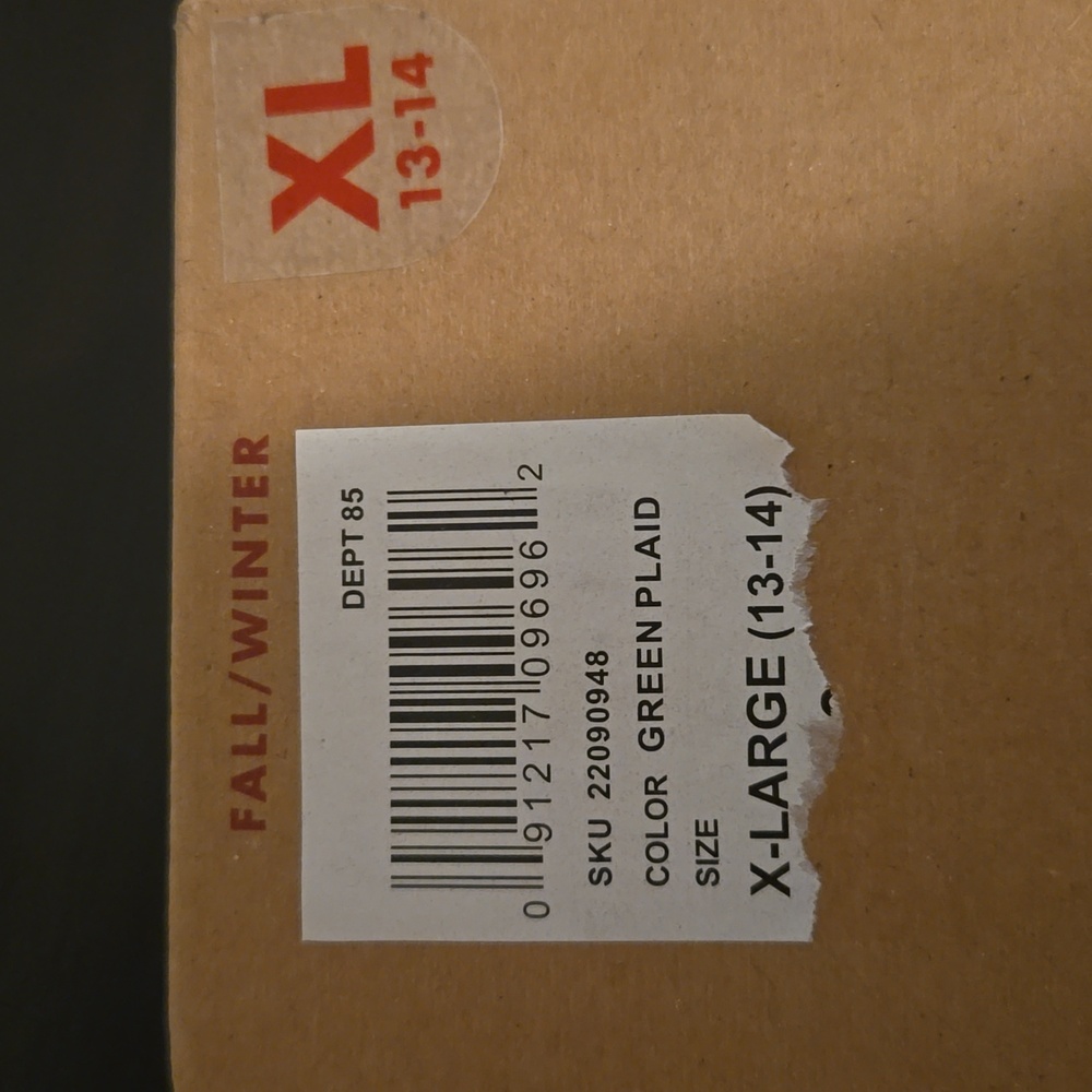 NWT mens memory foam house slippers - Picture 8 of 9